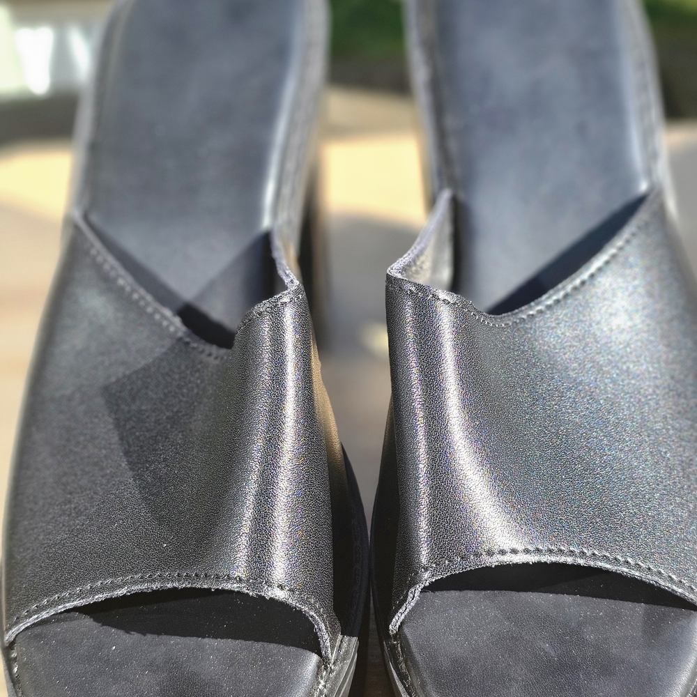 Elegant Women's Black Slip-On Shoes
